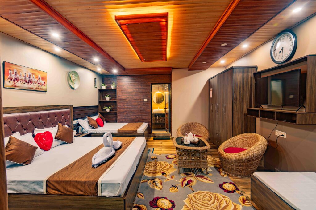 MAKHAMALI (Family Room) (101)