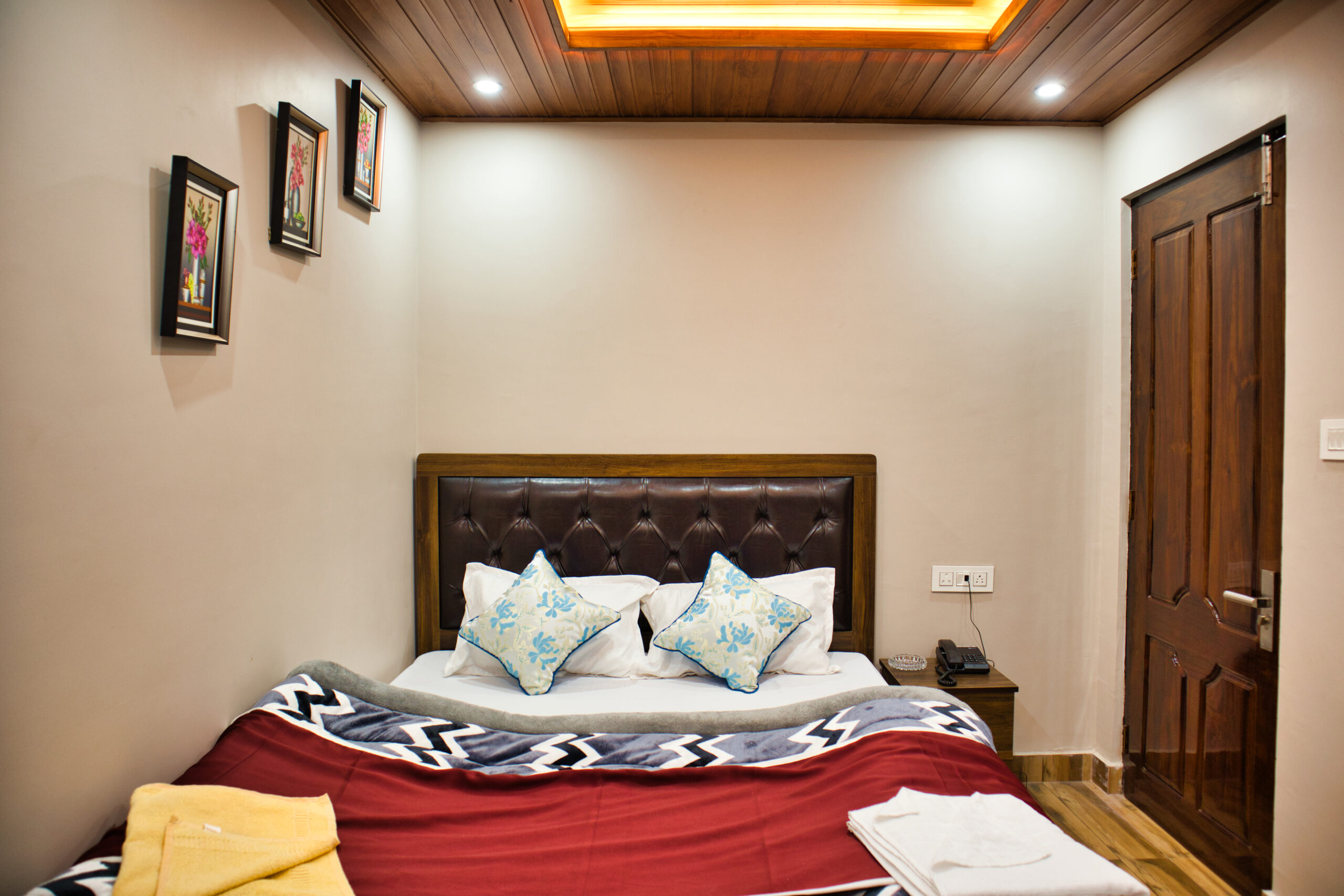 GAUTHALI (106)-img-1