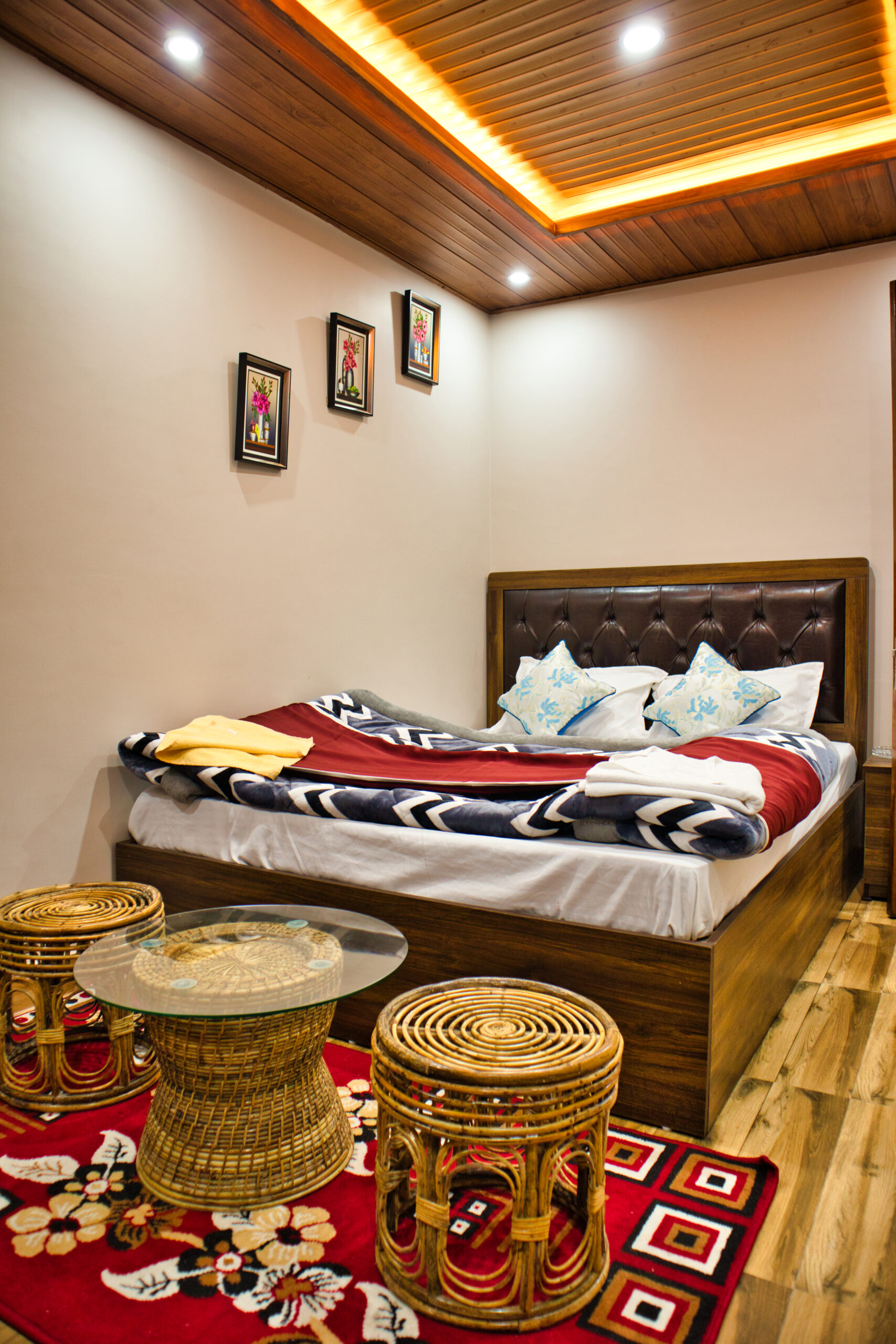 GAUTHALI (106)-img-2