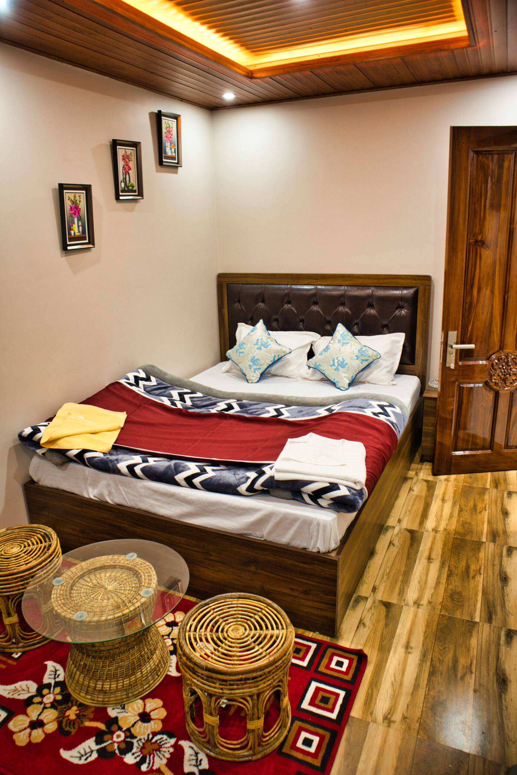 GAUTHALI (106)-img-3